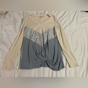 Long sleeve top